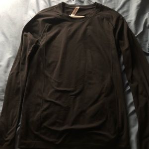 Lululemon Long sleeve shirt black